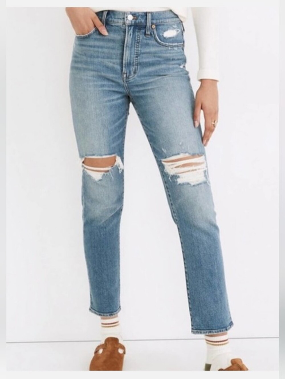 Madewell Perfect Vintage Distressed Jean in Denman Wash NC328